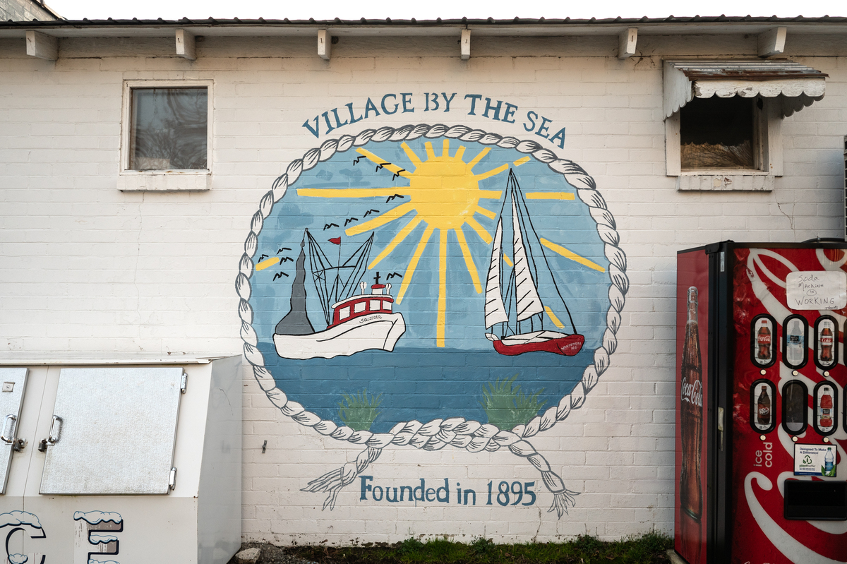 After a stormy past, Vandemere residents see promising signs